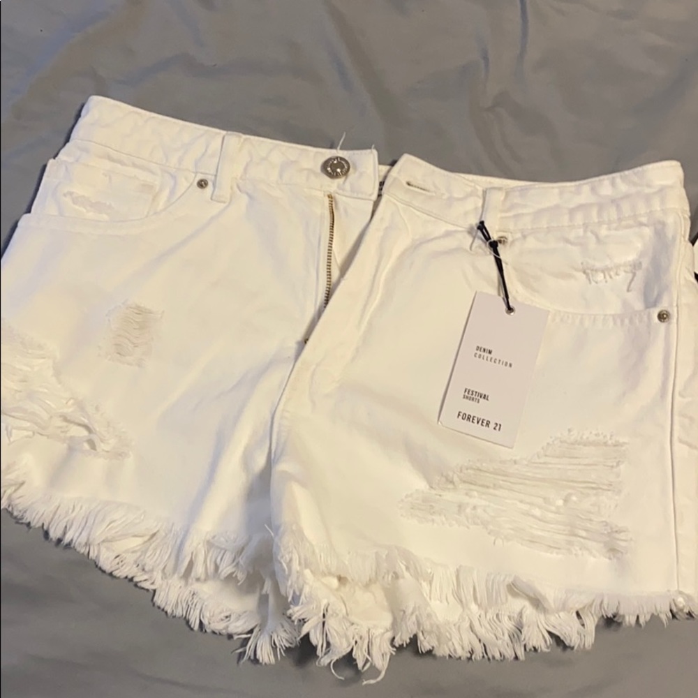 NWT Forever 21 shorts